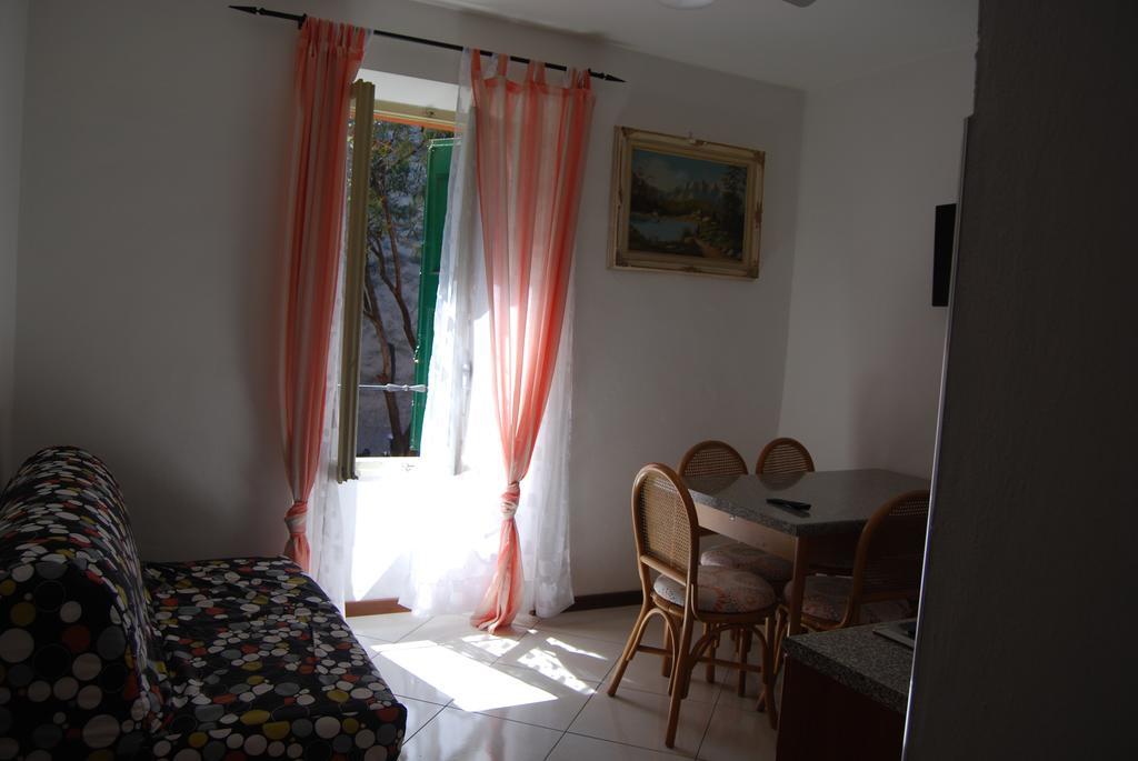 Appartamenti Corneliani II Sirmione Eksteriør bilde